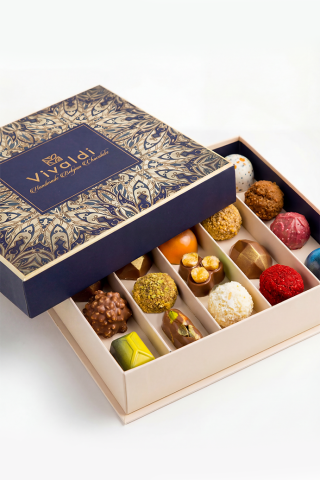 Antik Seri 20'li Karışık Kutu